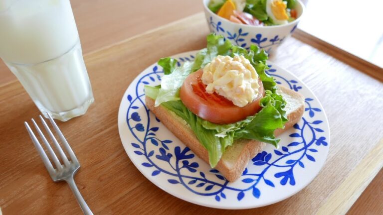 トマトオープンサンド