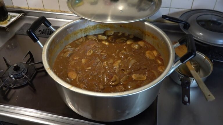 普通の台所で１４人前作るぞ！【時短ハヤシライス】