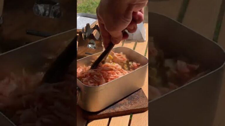 【ソロキャン飯】桜海老の炊き込みご飯。