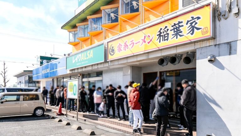 どハマりした客が連日鬼行列！東海随一の直系家系ラーメン屋がスゴすぎた。。愛知岐阜のラーメン屋５選