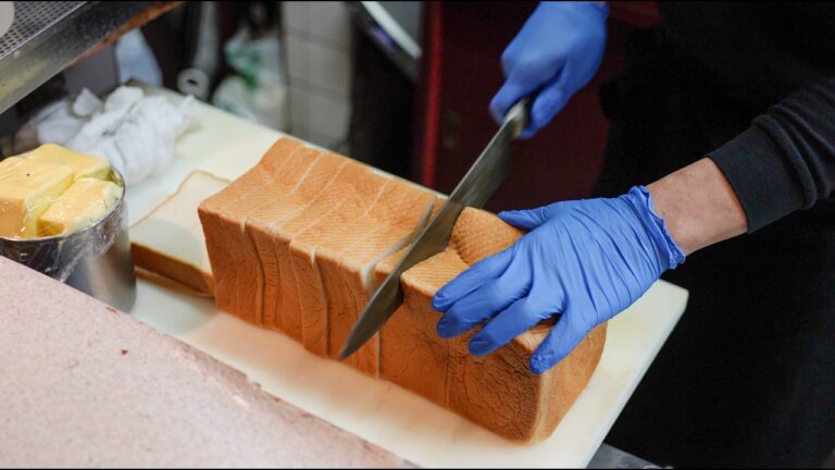 1973年創業の半世紀続くレトロでエモい大阪の純喫茶に密着！名物オムライスやパンケーキ！クリームソーダの注文ラッシュ！喫茶サンシャイン Japan osaka coffee restaurants