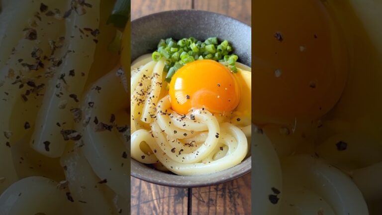 本日の‼️てぬきお昼ごはん🤭バター釜玉うどん