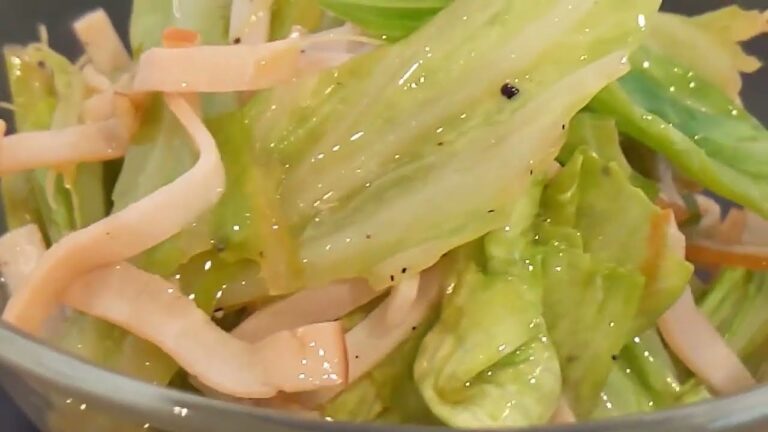 【その５１８】春キャベツのマリネ/春キャベツ3枚手でちぎってレンチン1分×2回水分飛ばして手製マリネ液に浸すだけ！