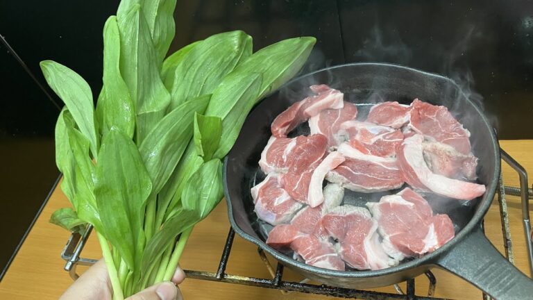 ヒツジの肉とギョウジャニンニクを焼いたり揚げたりしてソラチエースをキメるだけの動画