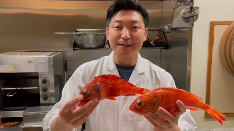 昆布と塩、白だしのみで最高に美味い魚料理【賄い飯】