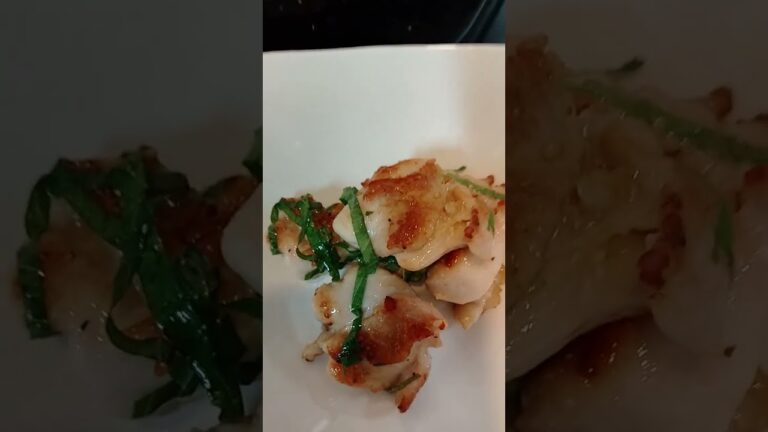 国産若鶏の手羽トロと大葉で作る『塩ごま油のニンニク焼き』マジ旨だから作ってみて！④　2023年8月3日