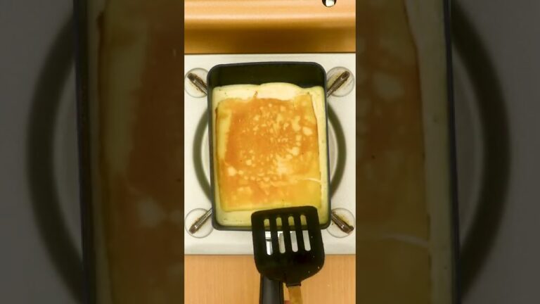 【卵焼き器で作る】ミニバームクーヘンの作り方 #Shorts