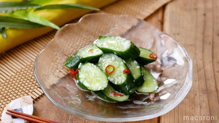 【きゅうりの塩麹漬け】切ったきゅうりを塩麹に漬けるだけ!おつまみにもピッタリ♪