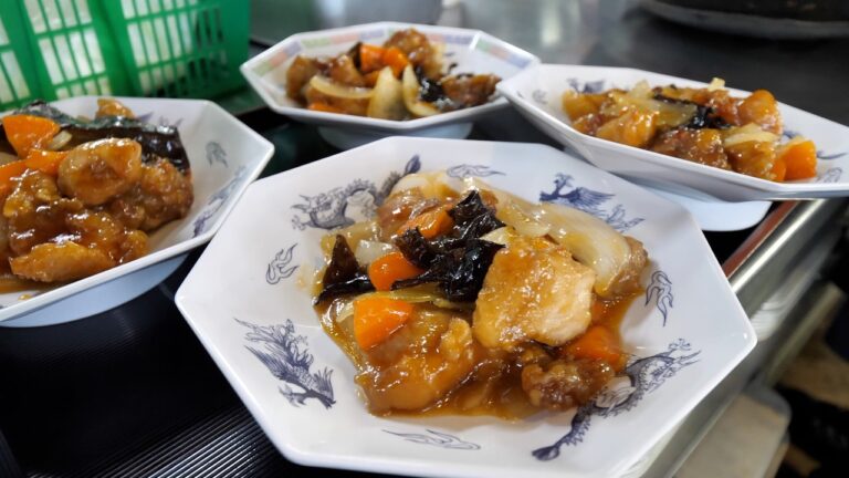 田舎にポツンとセルフ怪物食堂 安い！早い！うまい！愛媛の名店。