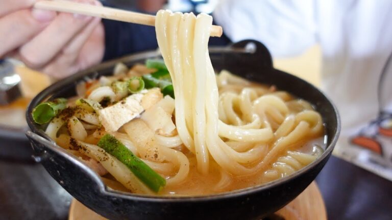 【絶対満腹になれるボリューム!!山奥にある伝統的讃岐うどん】お遍路八十八か所の最後に食べる打ち込みうどん！讃岐うどんの名店【八十八庵】香川県さぬき市