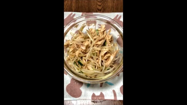 【ダイエット飯】ネットで見つけた鶏肉ともやしキムチのナムル#Shorts