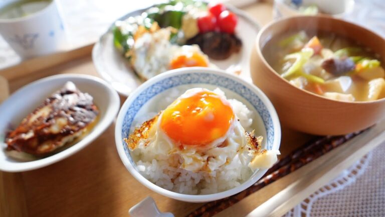目玉焼きごはん