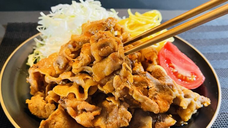 これ間違いなくヘビロテしちゃいます！【定食屋さんの豚からし焼き】肉しっとり柔らか。タレこってりなのにあと味スッキリ♪是非一度試して欲しい！Grilled pork mustard