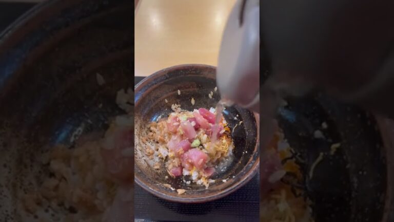 海鮮丼、〆のお茶漬け🐟