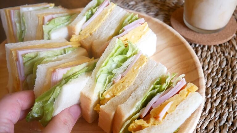 ミックスサンドと黒猫カフェオレは一日を幸せにしてくれました【サンドイッチ】