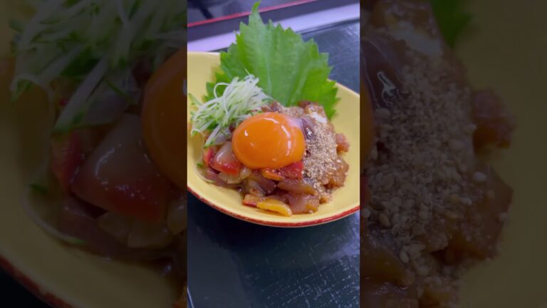 一度に色んな魚の味が楽しめる海鮮ユッケ