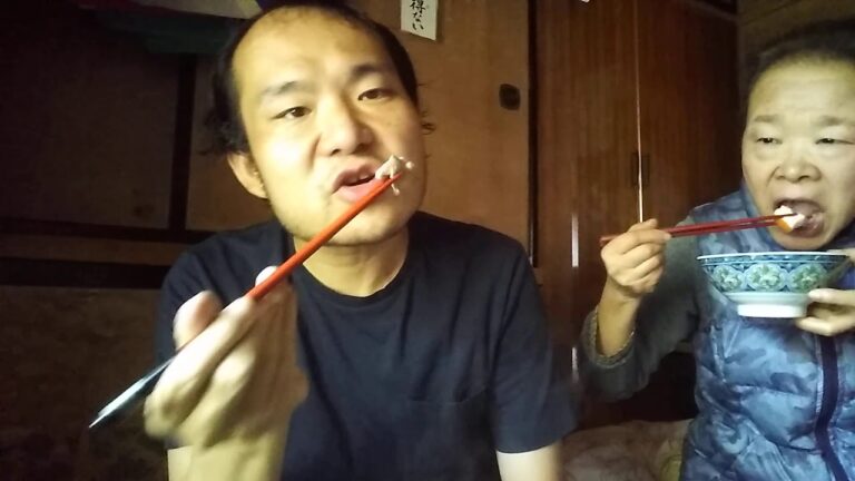 母と一緒に芋の子汁を食べました。（2020.11.7 今日の齊藤さん）