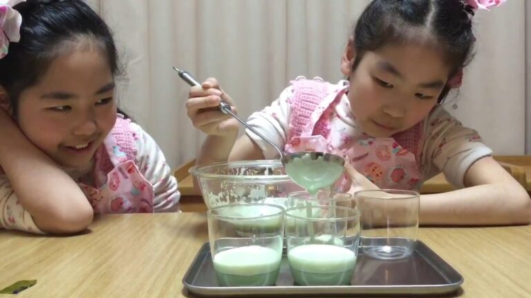 あーちゃんとのんちゃんのお菓子作り《失敗⁉︎ひな祭りスイーツ》