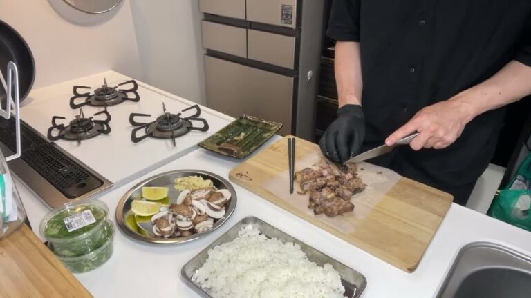 【おじ飯】ステーキの余りでガーリックライスを作る【ライブ配信】