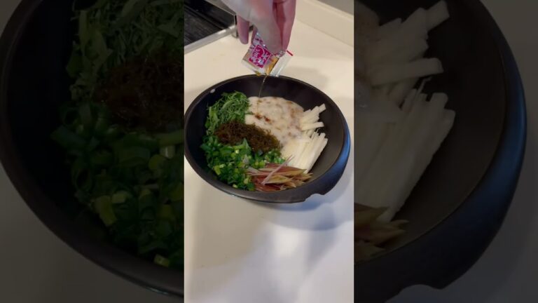 【ダイエット飯】 25kg痩せた時に食べてたネバネバサラダ🥰#簡単レシピ #shorts #ダイエット飯 #レシピ