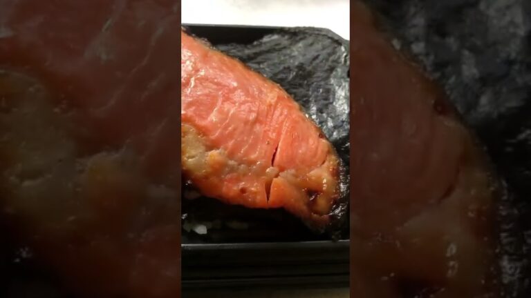 #shorts これぞ究極のシャケ弁！西京味噌48時間本漬け極厚銀鮭弁当　ヤオコーにて　2022年7月4日
