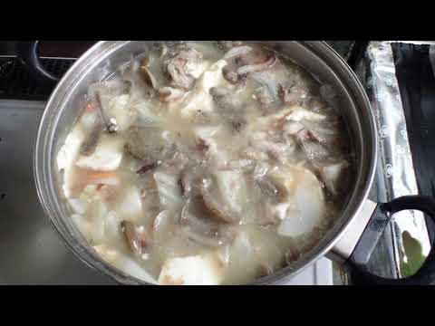 4k　キノコ料理　ナラタケの豚汁