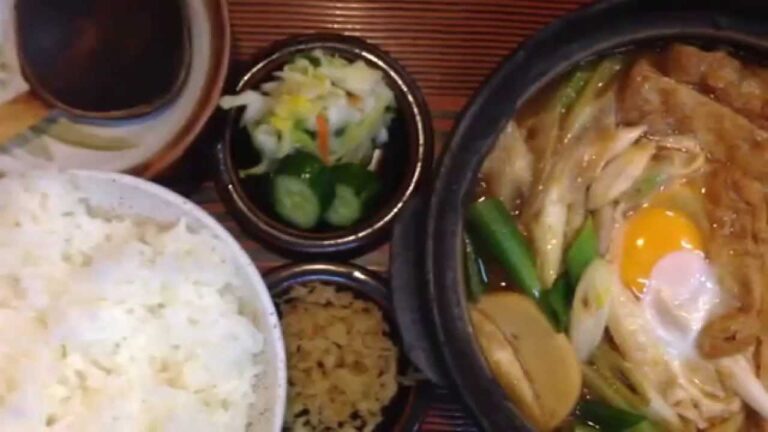 名古屋名物　味噌煮込みうどんNo.2☆MISO NIKOMI ＵＤＯＮ JAPANESE☆