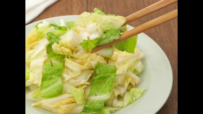 生で食べられる白菜サラダ　材料5つで絶品ドレッシング