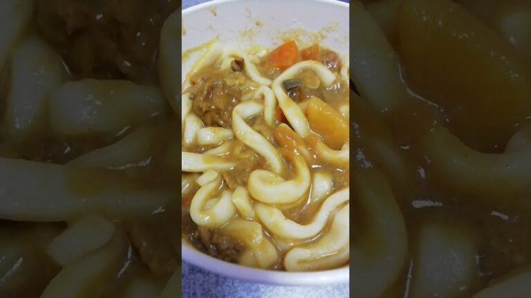 昼ごはん　冷やしカレーうどん　前日のカレーアレンジして　美味しい