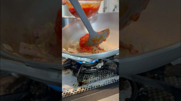 KALDIで2.5mmのパスタ麺見つけた！ので、あまり物でアマトリチャーナ！#パスタ #pasta #カルディ #イタリアン