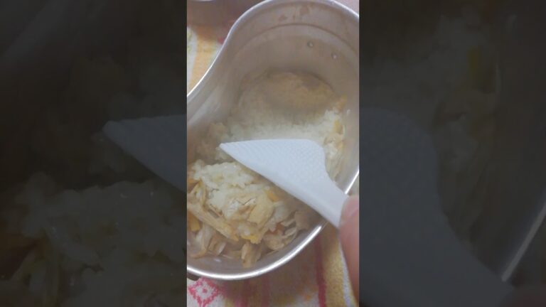 初めての飯盒で炊き込みごはん作りました