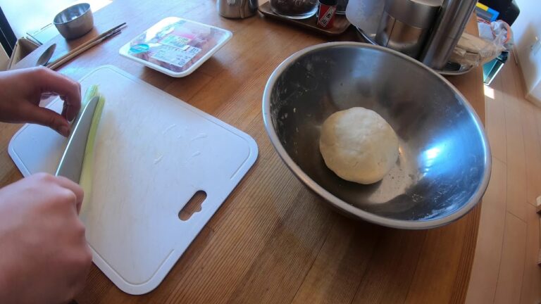 セロリの水餃子
