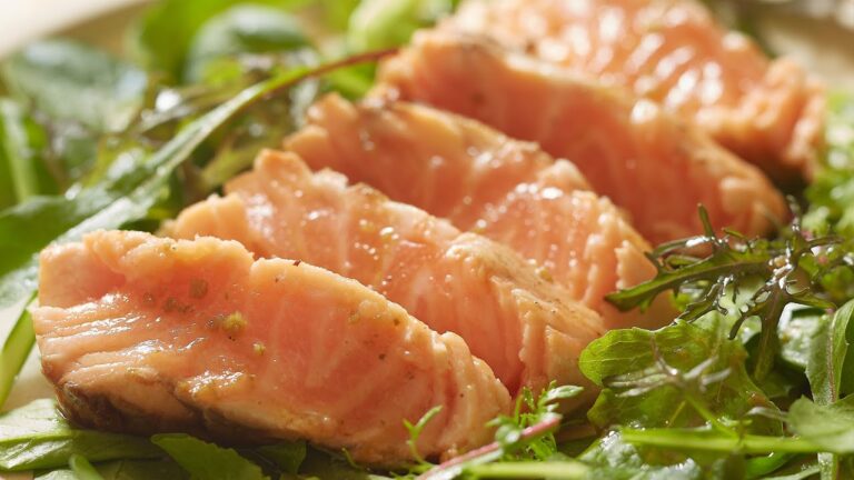 【サーモンレアステーキ】さっと焼くだけで劇的に美味しくなる！！簡単おかずでアンチエイジング！