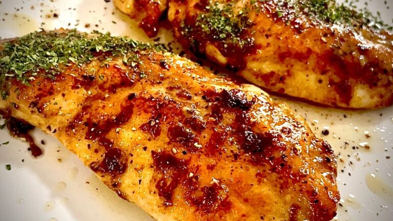 ワンパンでここまで旨くなる！【鶏むね肉】レモン香るガーリックバターソテーがやばい。