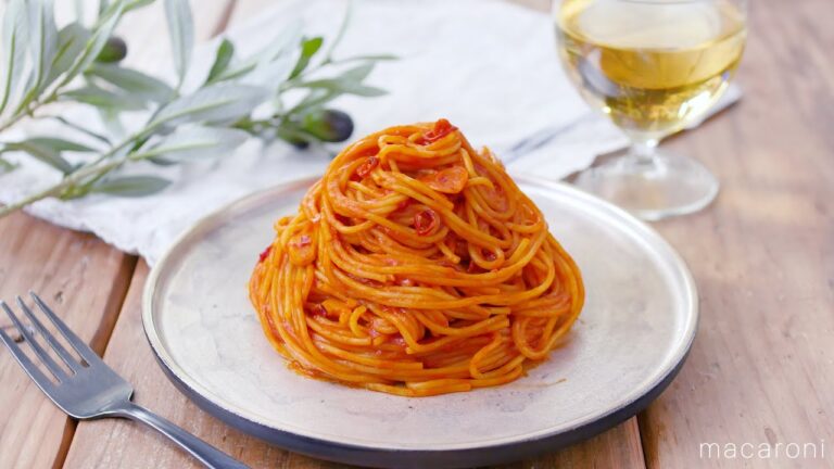 【暗殺者のパスタ】SNSで話題！トマトペーストとケチャップでコク旨♪｜macaroni（マカロニ）