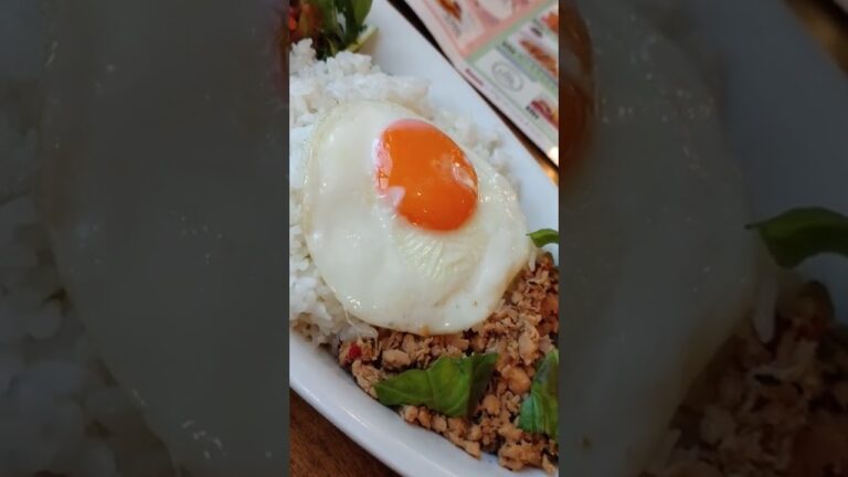 ガパオライスランチ　ココス