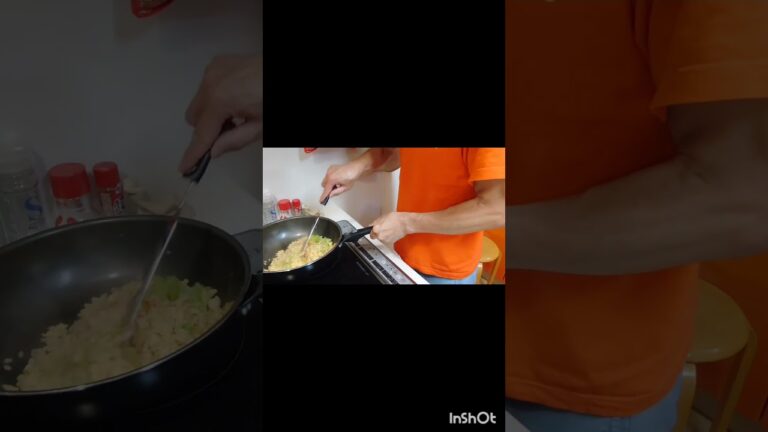 【おっさんがカニカマレタス炒飯を作るだけの動画】