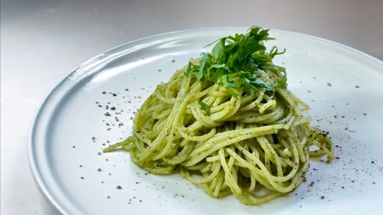 【乳製品不使用】大葉のジェノベーゼ風ソース