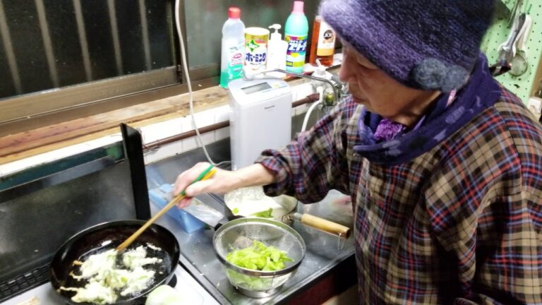 2019.02.16 ばぁちゃんの孫への料理教室 ばぁちゃん流 ふきのとうの天婦羅 前編 4K 高画質