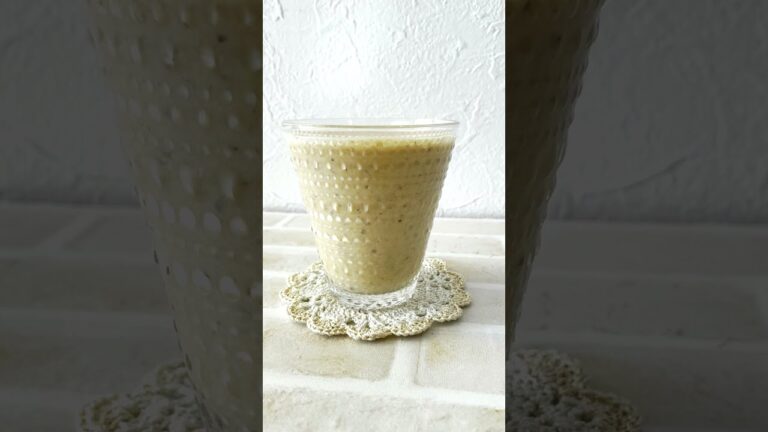 バナナとプルーンのヨーグルトスムージー♪この組み合わせは間違いないおいしさ♡絶品スムージー！本編みてね！#shorts