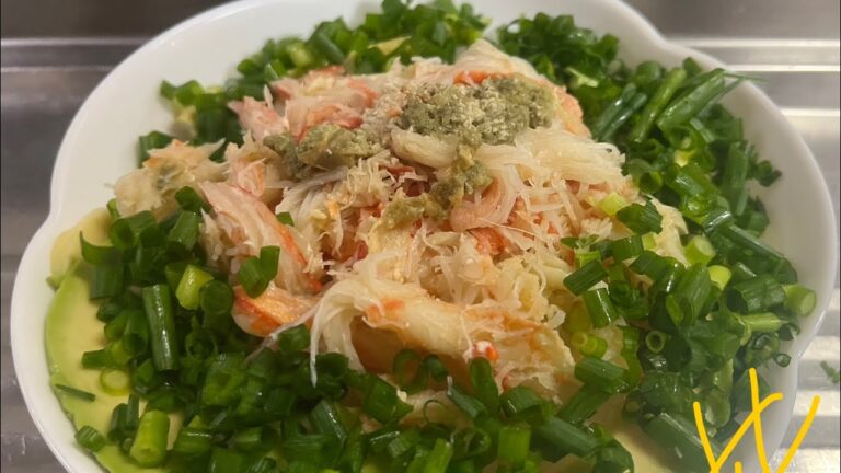 海鮮丼　カニ　カニミソ　ネギ　酢飯　作ってみた