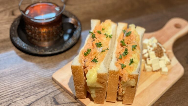 鮭とポテトで作るサンドイッチ【Salmon Potato Sandwich】
