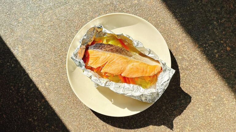 【簡単手作り犬ご飯】鮭のちゃんちゃん焼き風