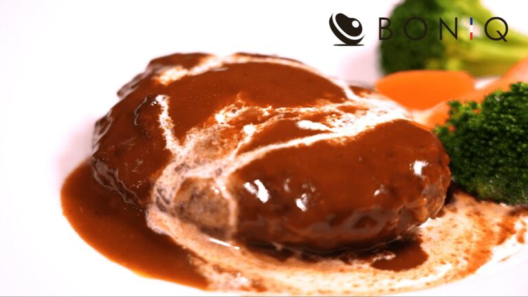 低温調理で超やわらかジューシー！本格デミグラス煮込みハンバーグの作り方