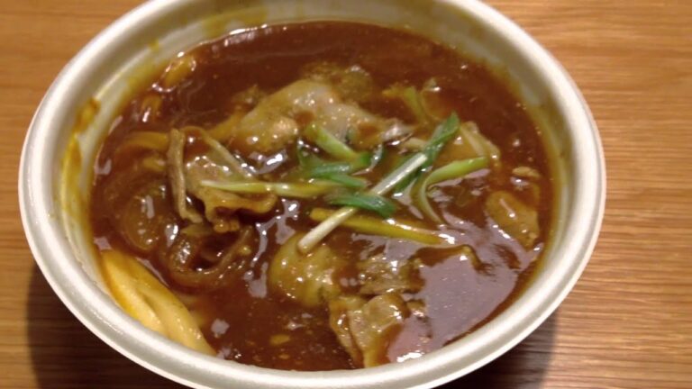 セブンイレブン 和風だし香るカレーうどん Curry Udon form Seven-Eleven
