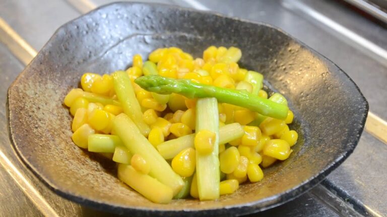 バターの香りがおいしい、アスパラコーンの作り方　　How to make fried asparagus and corn