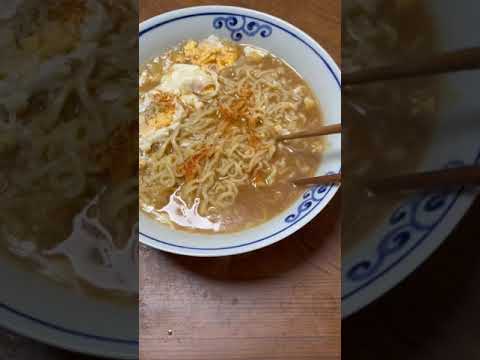 サッポロ一番みそラーメンキャベツたまご七味入り