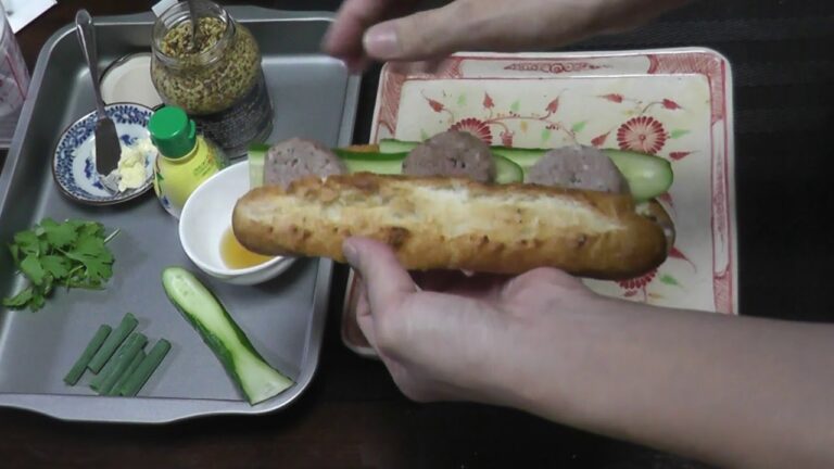 【ベトナム料理】　バインミー（ベトナム風サンドイッチ）の作り方