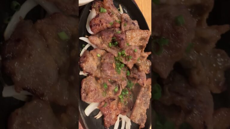 豚肩ロース金山寺味噌漬け焼き白ご飯が進みます。美味しいよねー。足立区竹の塚あよんちゃんの韓焼き酒場です。