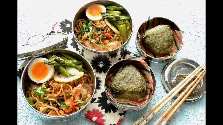 【お弁当作り】ニラと豚バラのオイスターソース焼きそば弁当の作り方〜How to make Japanese bento lunch box〜